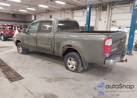 2004 Toyota Tundra Sr5 V8 z USA, uszkodzony, nr VIN 5TBDT44194S448297